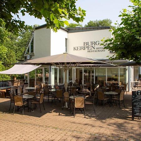 Hotel Burg Kerpen Illingen  ภายนอก รูปภาพ